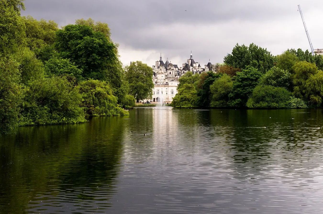 Saint James Park — park w centrum Londynu
