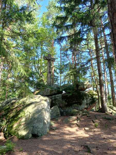 gorski krzyz szczytnik 060