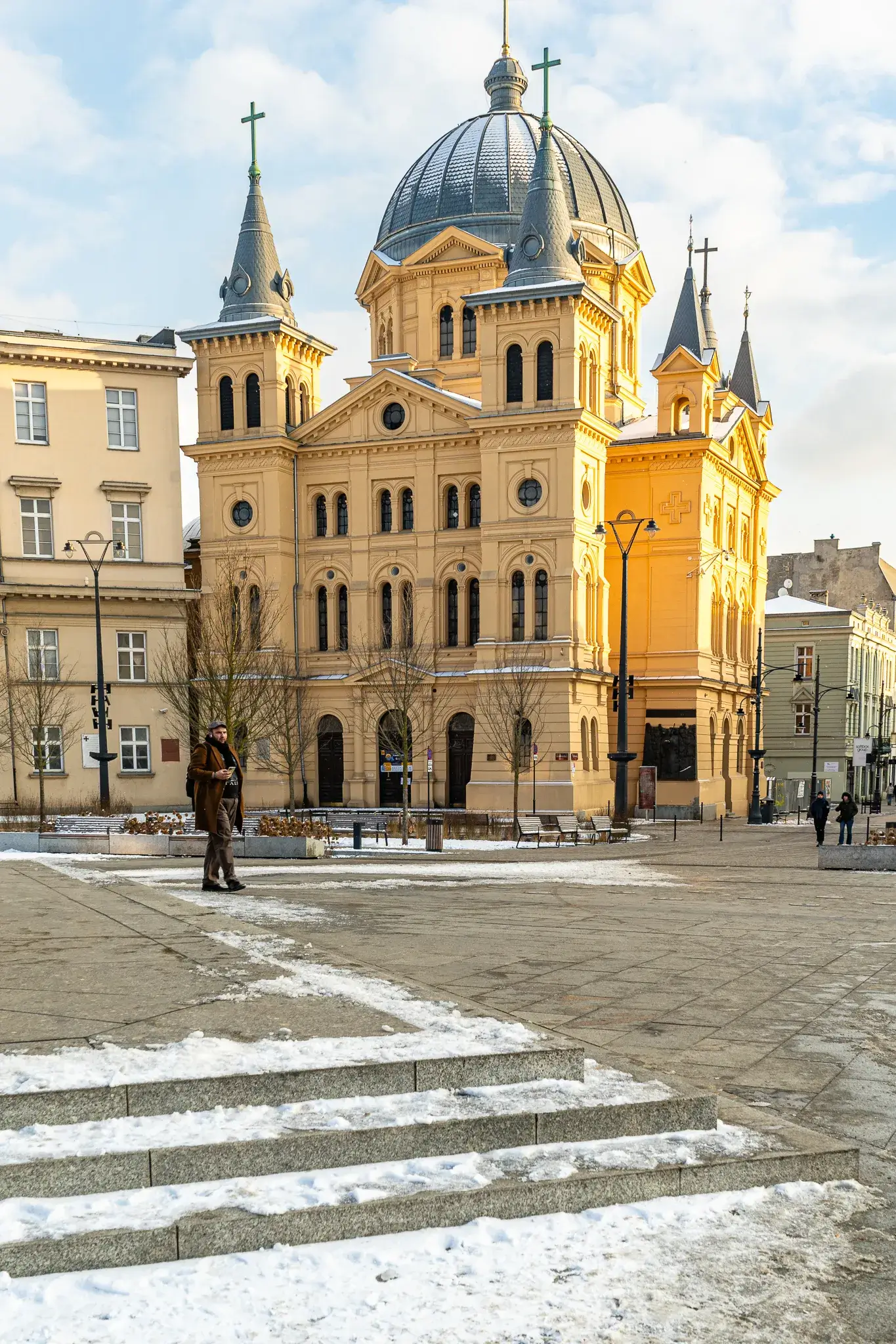 gKościół Zesłania Ducha Świętego w Łodzi Kościół Zesłania Ducha Świętego w Łodzi