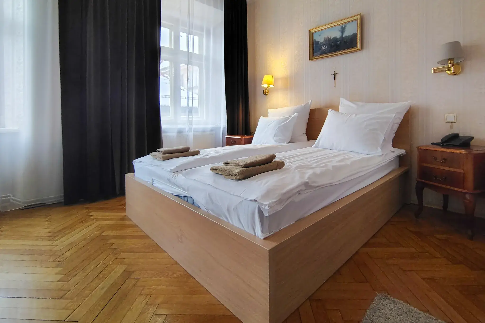 u pollera pokoj hotelowy 010